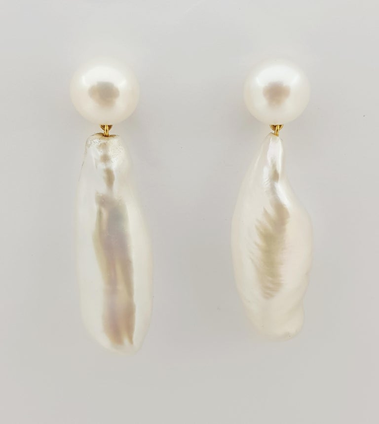 SJ1217 - Fresh Water Pearl Earrings Set in 18 Karat Gold Settings