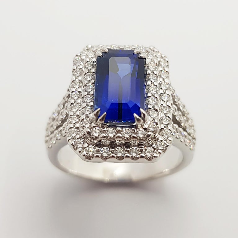 SJ1229 - GIA Certified 3 Cts Blue Sapphire with Diamond Ring Set in 18 Karat White Gold