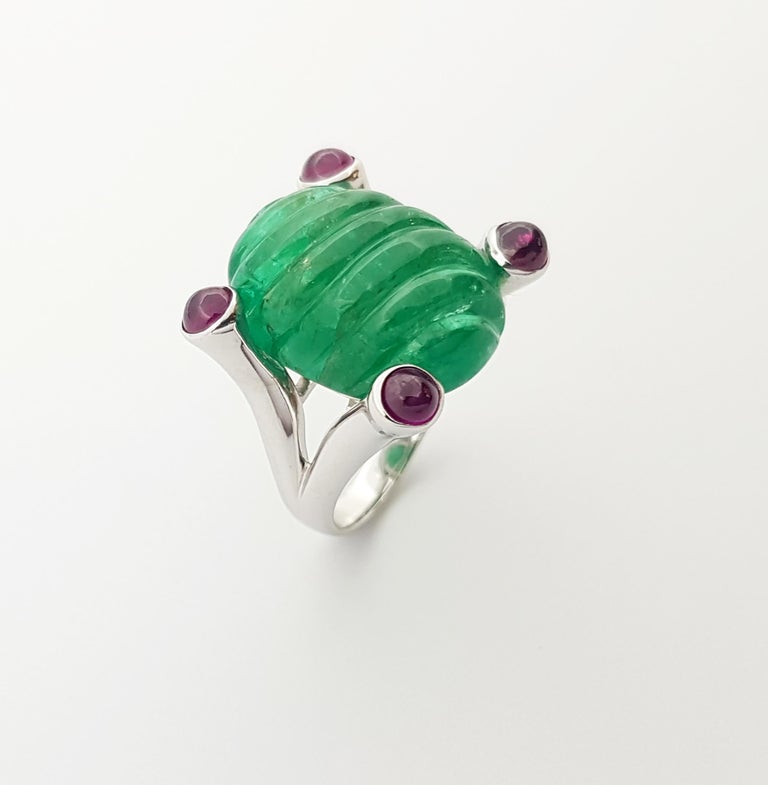 JR0001O - Carved Emerald with Cabochon Ruby Ring Set in 18 Karat White Gold Setting