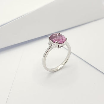 SJ2984 - Spinel with Diamond Ring Set in 18 Karat White Gold Settings