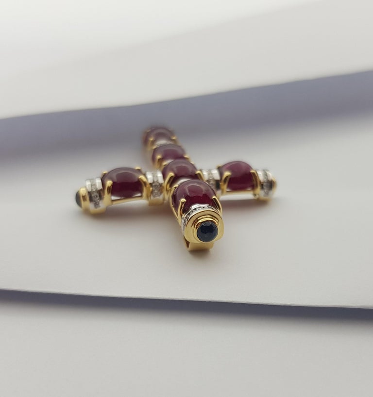 SJ2949 - Cabochon Ruby with Diamond Pendant set in 18 Karat Gold Settings