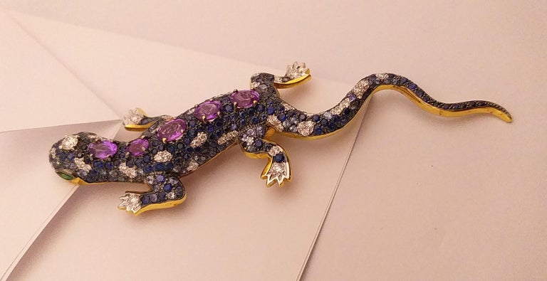 SJ1835 - Purple Sapphire, Blue Sapphire, Tsavorite and Diamond Lizard Brooch in 18K Gold