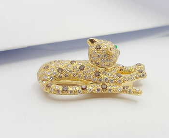 SJ2294 - Brown Diamond with Emerald Panther Brooch Set in 18 Karat Gold