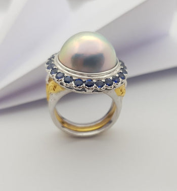 JR0231U - Mabe Pearl & Blue Sapphire Ring Set in 18 Karat White Gold Setting