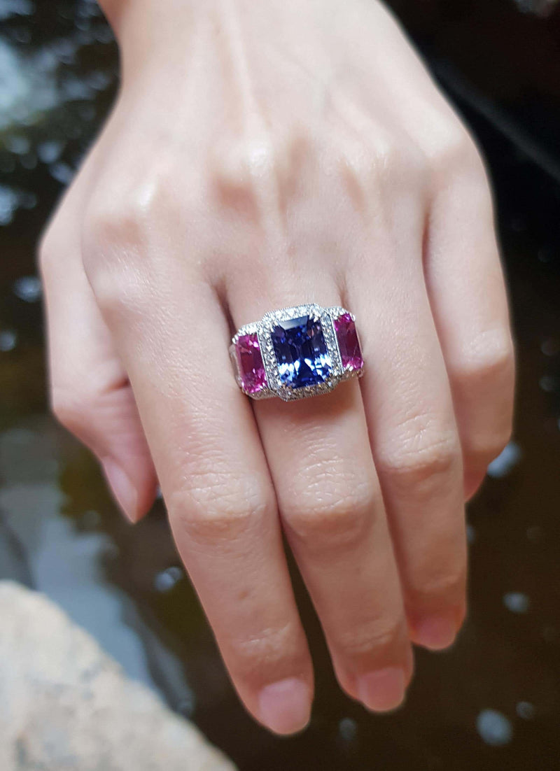 SJ2250 - Blue Sapphire, Pink Sapphire and Diamond Ring Set in Platinum 950 Settings