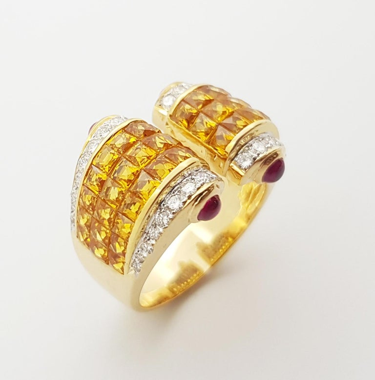 SJ2910 - Yellow Sapphire with Diamond and Cabochon Ruby Ring Set in 18 Karat Gold Setting
