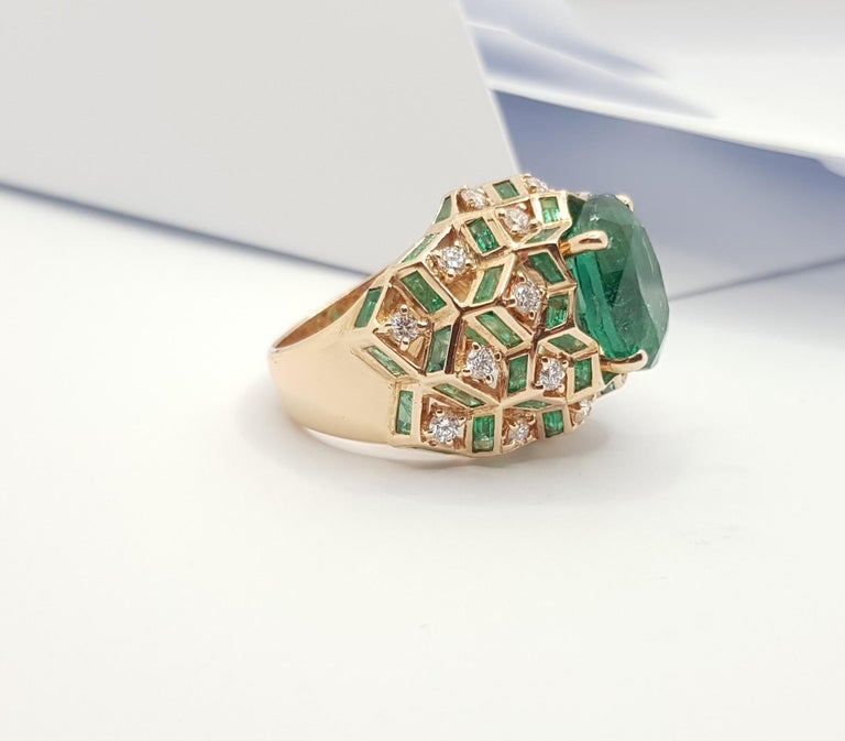 SJ2006 - GRS Certified 7cts Zambian Emerald with Diamond Ring Set in 18k Rose Gold
