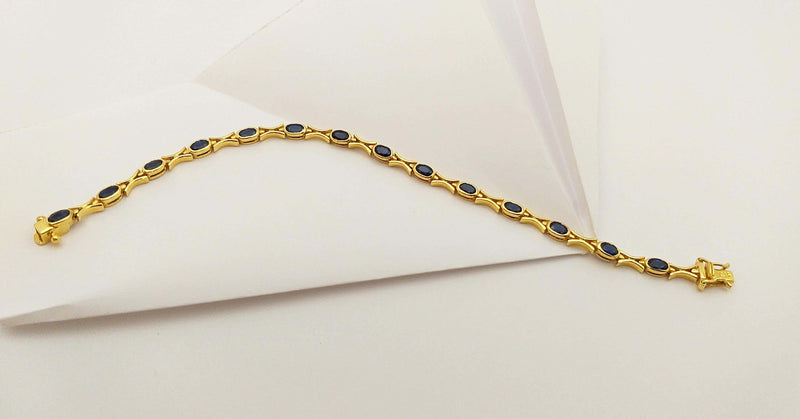 SJ6035 - Blue Sapphire Bracelet Set in 18 Karat Gold Settings