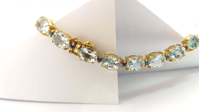 SJ6020 - Aquamarine with Blue Sapphire Bracelet Set in 18 Karat Gold Settings