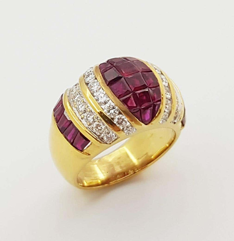 SJ2965 - Ruby with Diamond Ring Set in 18 Karat Gold Settings