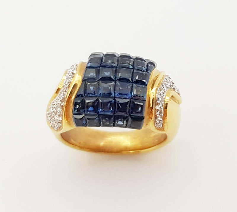 SJ2938 - Blue Sapphire with Diamond Ring Set in 18 Karat Gold Settings