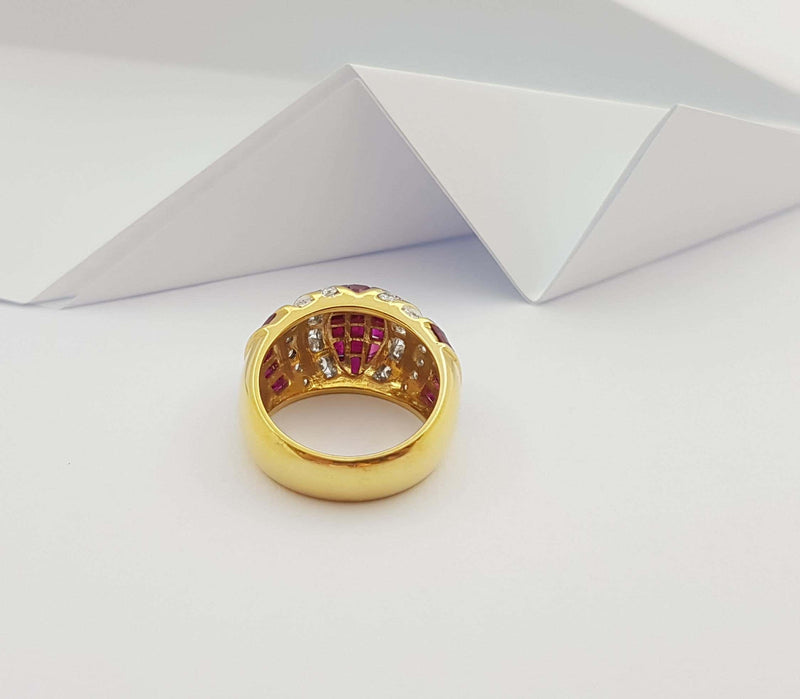 SJ2965 - Ruby with Diamond Ring Set in 18 Karat Gold Settings