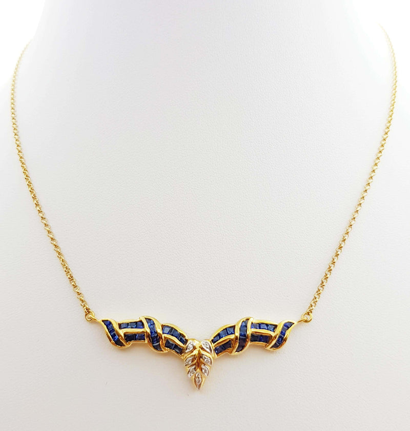 SJ6059 - Blue Sapphire with Diamond Necklace Set in 18 Karat Gold Settings
