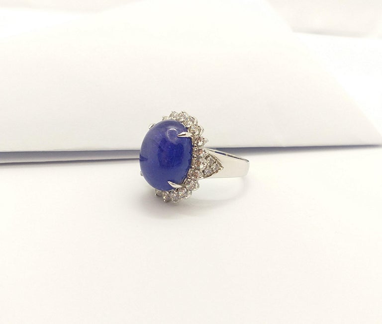 SJ3064 - Cabochon Tanzanite with Cubic Zirconia Ring set in Silver Settings