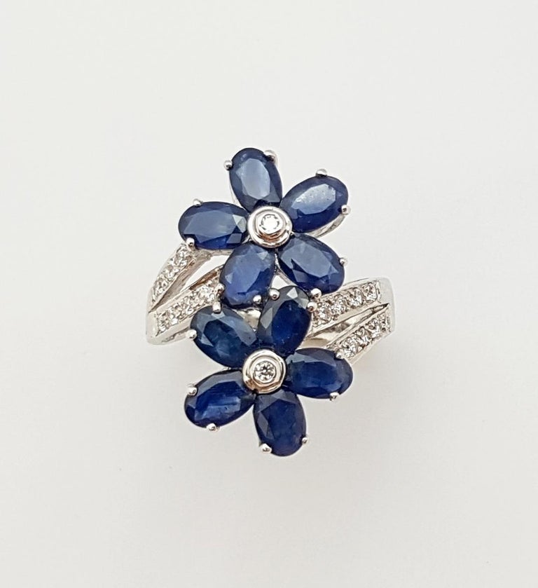 SJ3047 - Blue Sapphire with Cubic Zirconia Ring set in Silver Settings