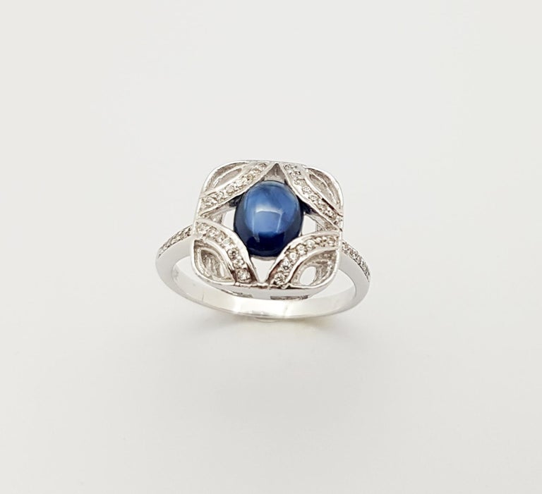 SJ3083 - Cabochon Blue Sapphire with Cubic Zirconia Ring set in Silver Settings