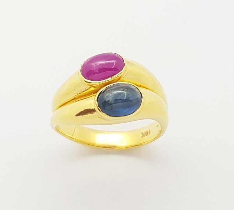 SJ2988 - Cabochon Ruby and Cabochon Blue Sapphire Ring Set in 18 Karat Gold Settings