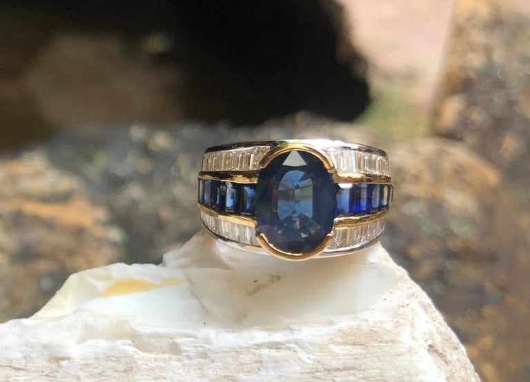SJ1517 - Blue Sapphire with Diamond Ring Set in 18 Karat Gold Settings