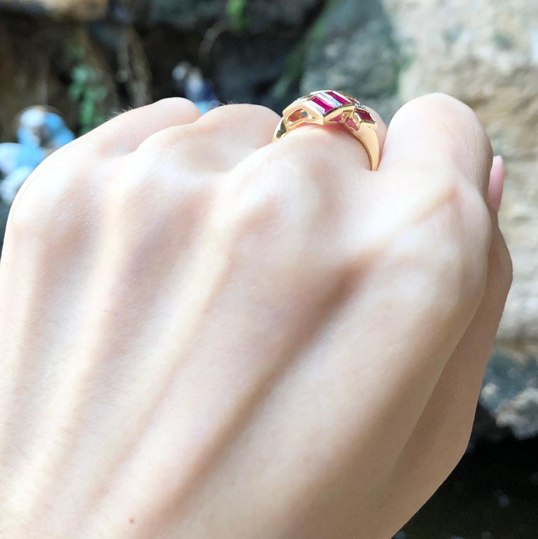 JR0950X - Ruby & Diamond Ring Set in 18 Karat Gold Setting