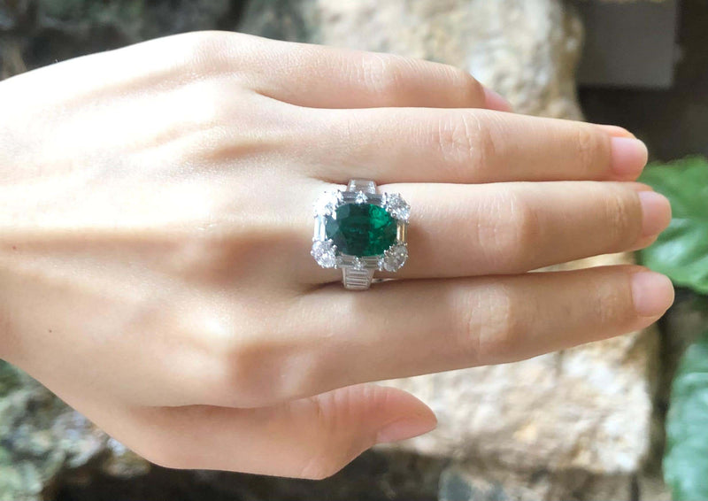 SJ6265 - Certified 4cts Zambian Emerald with Diamond Ring Set in 18 Karat White Gold