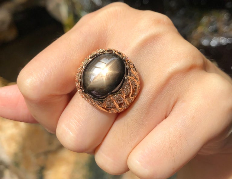 SJ1847 - Black Star Sapphire with Brown Diamond Ring Set in 18 Karat Rose Gold Settings