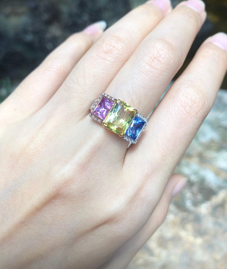 SJ1636 - Blue Sapphire, Pink Sapphire, Yellow Sapphire Ring Set in 18 Karat White Gold