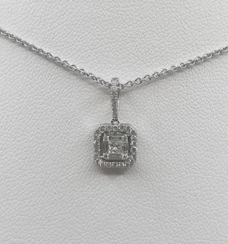 SJ1190 - Diamond  Pendant Set in 18 Karat White Gold Settings