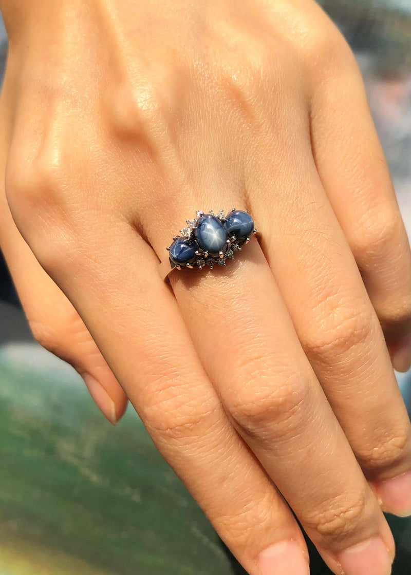 JR0040O - Blue Star Sapphire & Diamond Ring Set in 18 Karat White Gold Setting