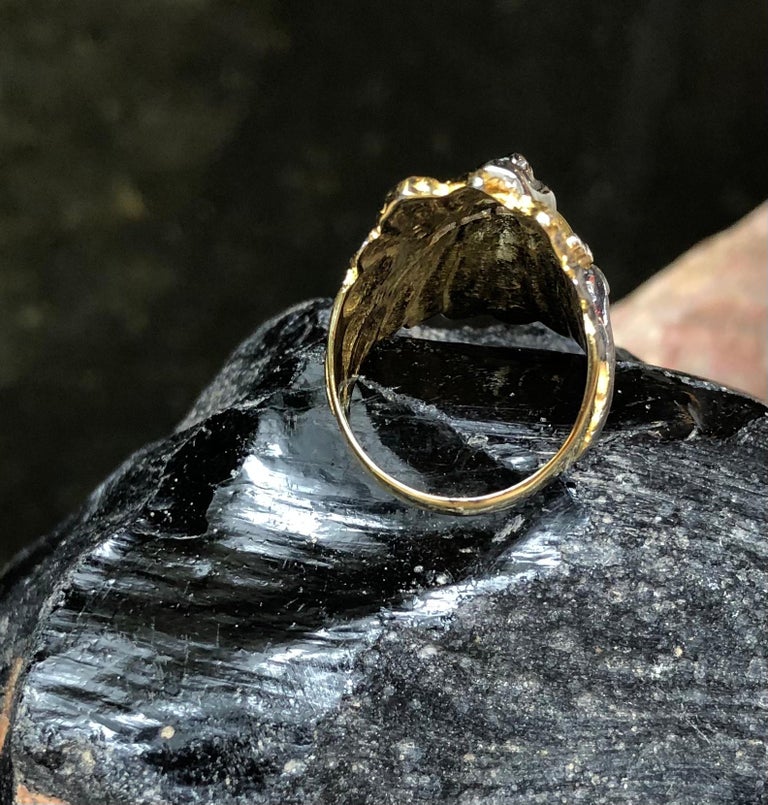 SJ1228 - Diamond Native American Ring Set in 18 Karat Gold Settings