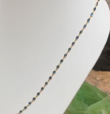 SJ1200 - Blue Sapphire Necklace Set in 18 Karat Gold Settings