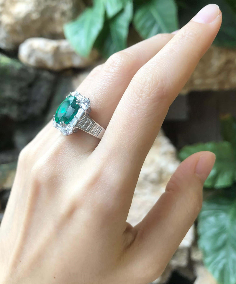 SJ6265 - Certified 4cts Zambian Emerald with Diamond Ring Set in 18 Karat White Gold