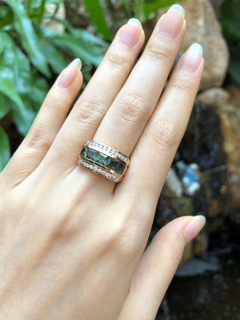 JR1373R - Green Sapphire with Diamond Ring Set in 18 Karat Rose Gold Setting