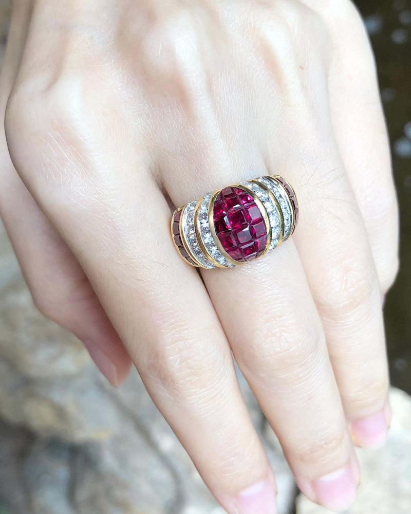 SJ2965 - Ruby with Diamond Ring Set in 18 Karat Gold Settings