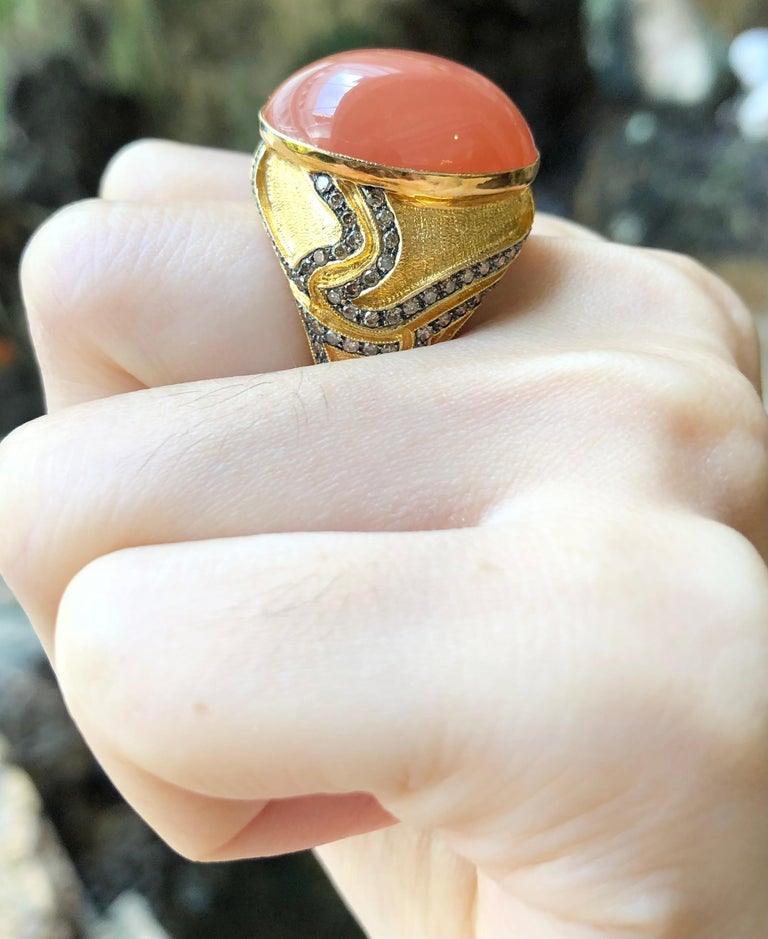 SJ1153 - Moonstone with Brown Diamond Ring Set in 18 Karat Gold Settings