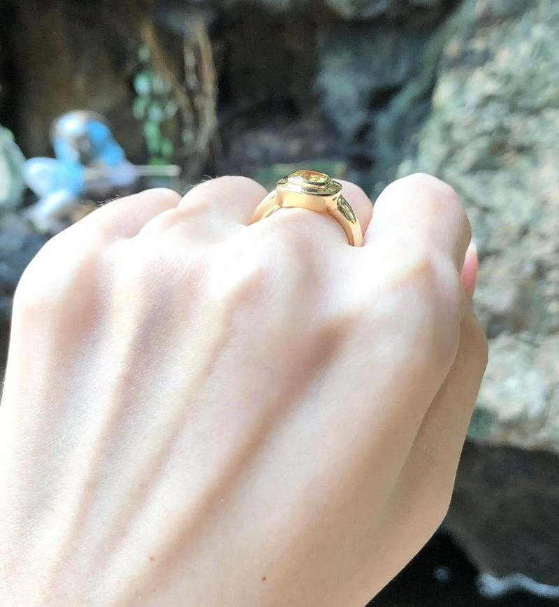 SJ6426 - Yellow Sapphire Ring Set in 18 Karat Gold Setting
