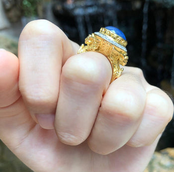 SJ1653 - Blue Star Sapphire with Diamond Ring Set in 18 Karat Gold Settings