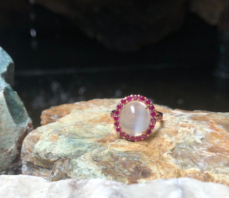 SJ3116 - Moonstone with Ruby Ring set in 18 Karat Rose Gold Settings