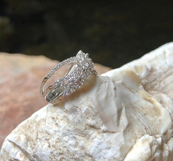 SJ1226 - Diamond Ring Set in 18 Karat White Gold Settings