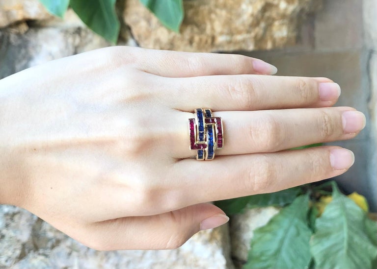 SJ3143 - Blue Sapphire and Ruby Ring Set in 18 Karat Gold Settings