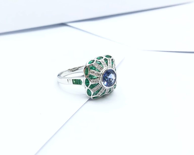 SJ1167 - Blue Sapphire with Emerald and Diamond Ring Set in 18 Karat White Gold Settings