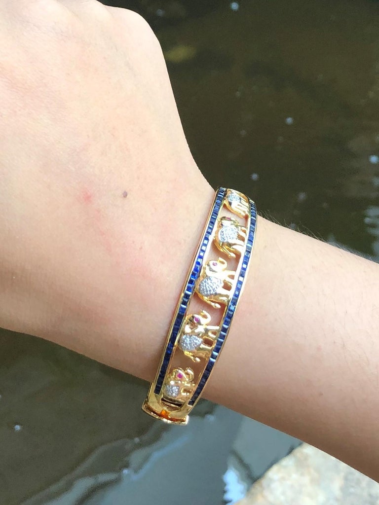 SJ1850 - Blue Sapphire with Cabochon Ruby and Diamond Bangle Elephant in 18K Gold