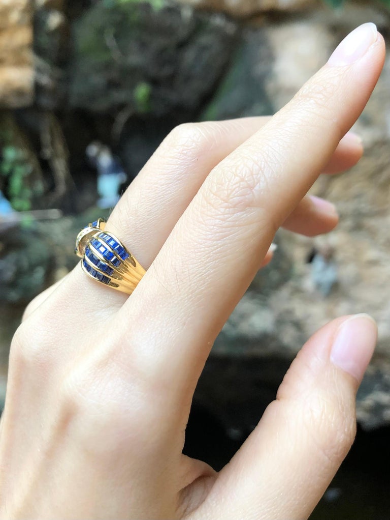 SJ1309 - Blue Sapphire with Diamond Ring Set in 18 Karat Gold Settings