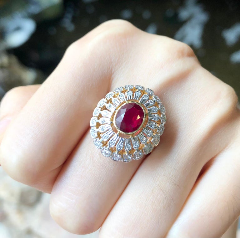 JR0383T - Ruby & Diamond Ring Set in 18 Karat Gold Setting