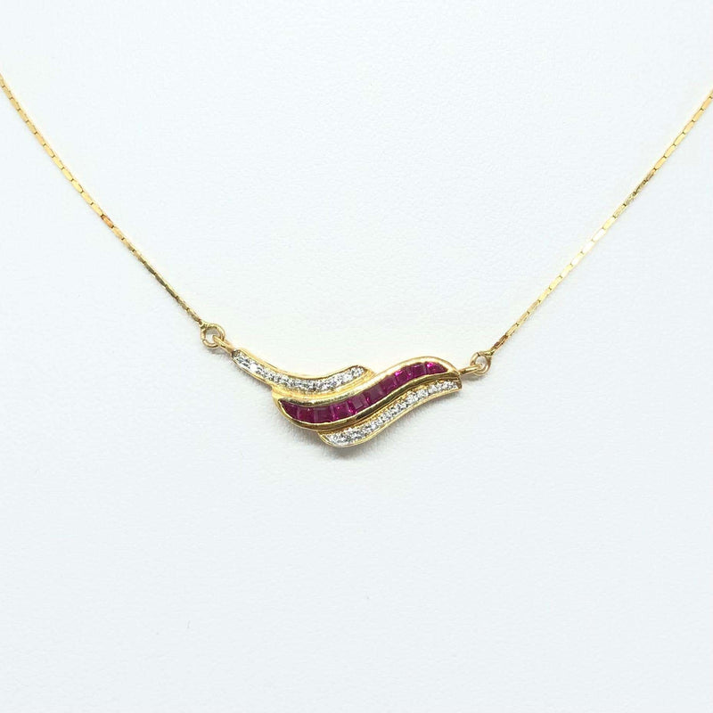 JN3618C - Ruby & Diamond Necklace Set in 18 Karat Gold Setting