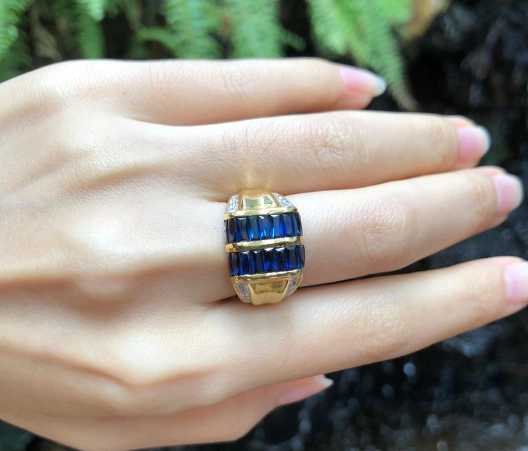 SJ1808 - Blue Sapphire with Diamond Ring Set in 18 Karat Gold Settings