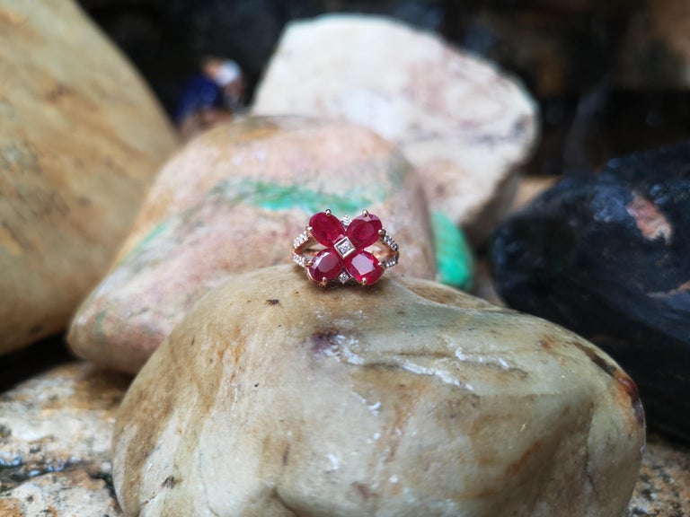 SJ2594 - Ruby with Diamond Ring Set in 18 Karat Rose Gold Settings