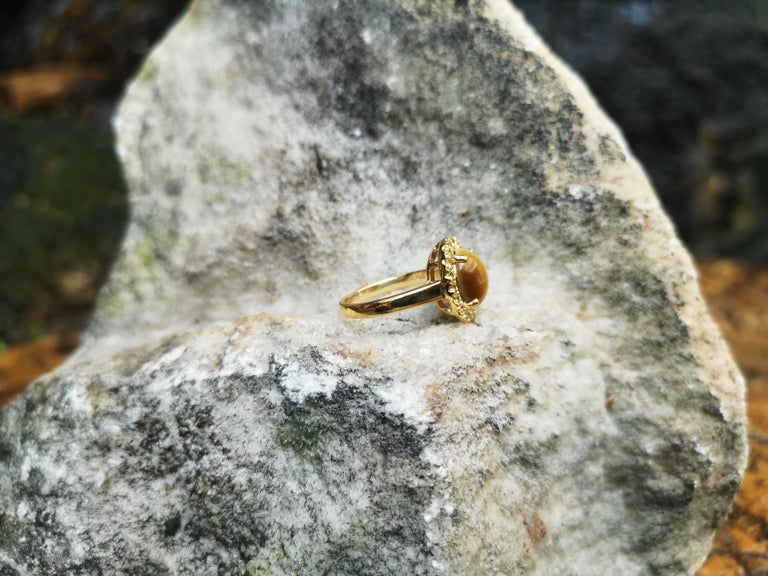 SJ2612 - Tiger's Eye with Yellow Sapphire Ring Set in 18 Karat Gold Settings