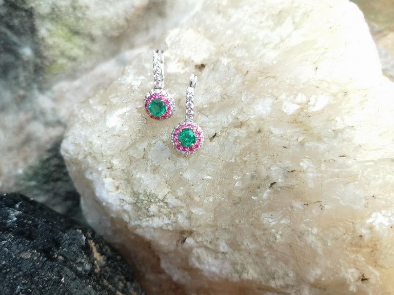 SJ6208 - Emerald with Diamond and Pink Sapphire Earrings Set in 18 Karat White Gold