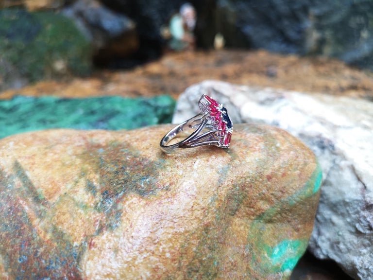SJ6102 - Blue Sapphire with Ruby Ring Set in 18 Karat White Gold Settings
