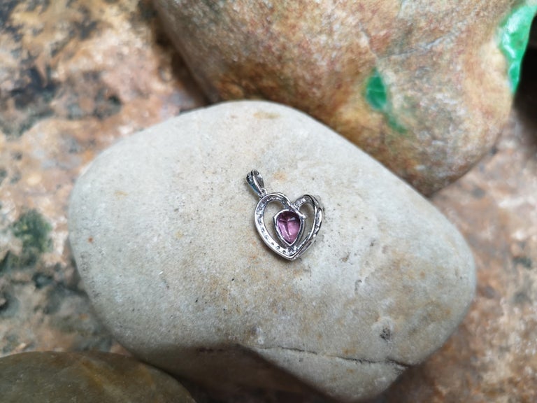 SJ2327 - Purple Sapphire with Diamond Heart Pendant Set in 18 Karat White Gold Settings
